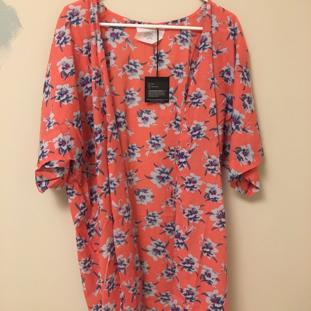 NWT Acacia Vintage Aloha Kaupo Kimono Cover-up
